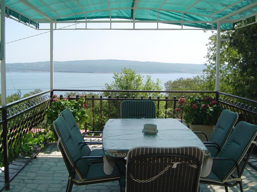 Apartment Ane Dramalj Oda fotoğraf